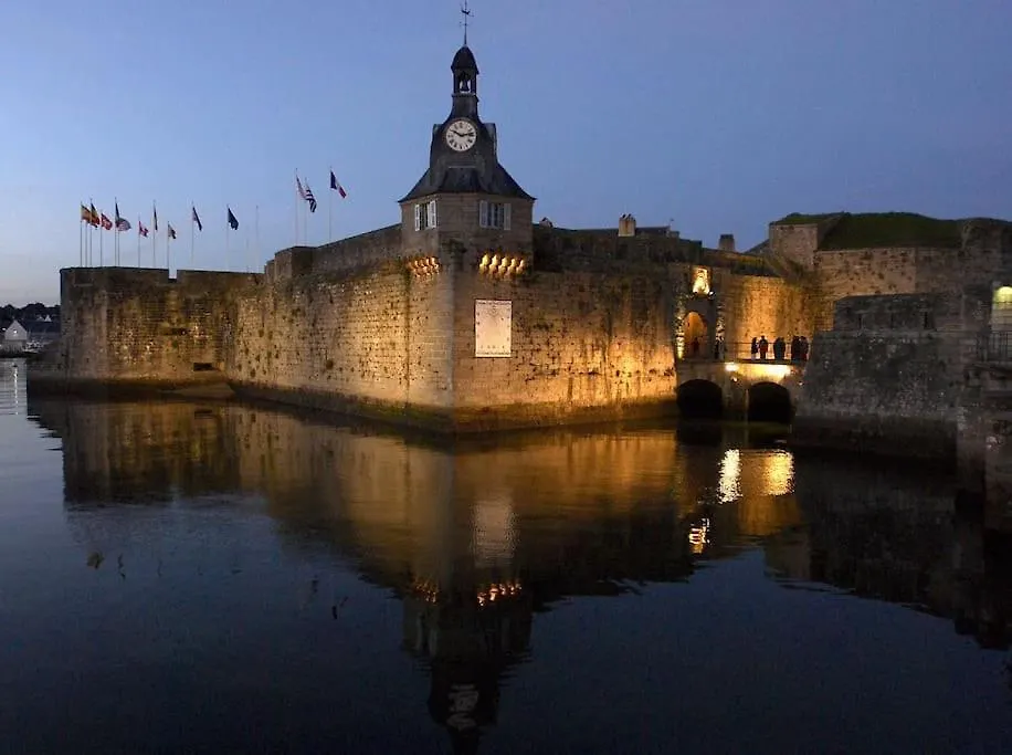 Une Vue Panoramique Sur La Baie De Concarneau France